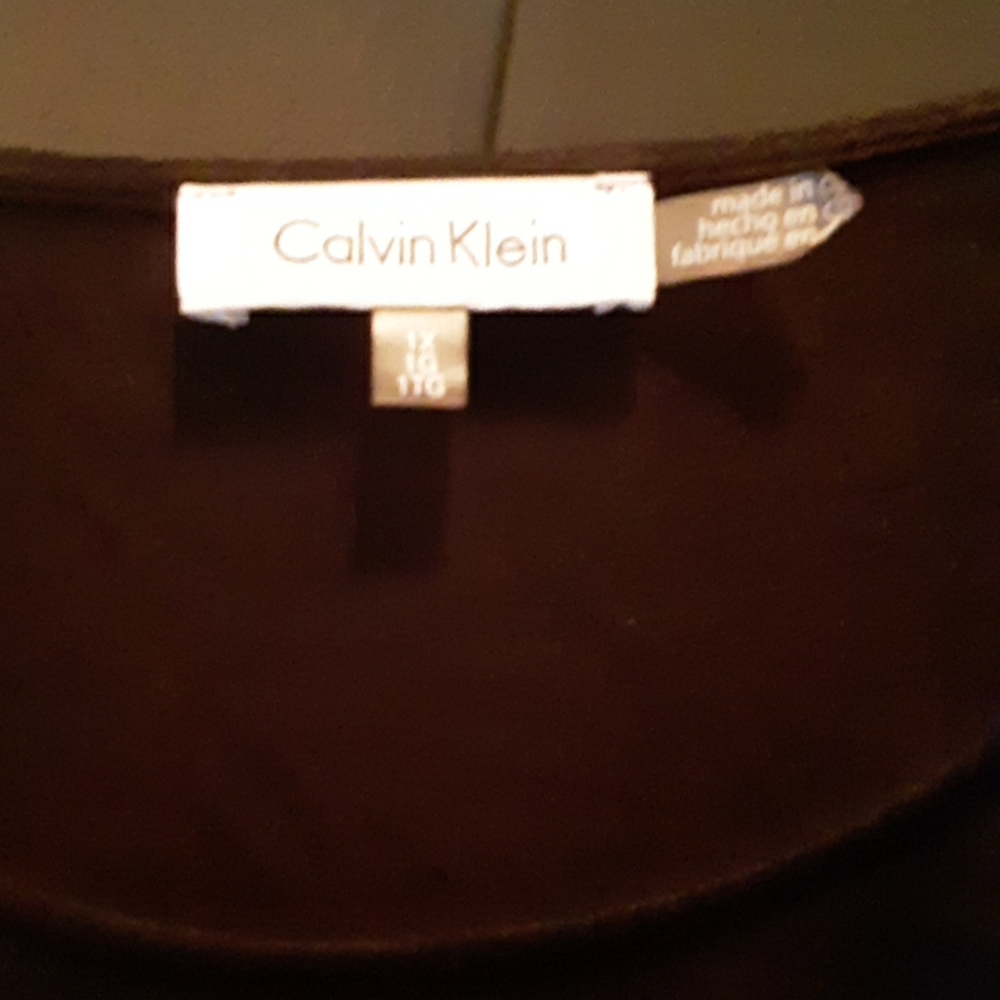 Shirt - Picture 2 of 2